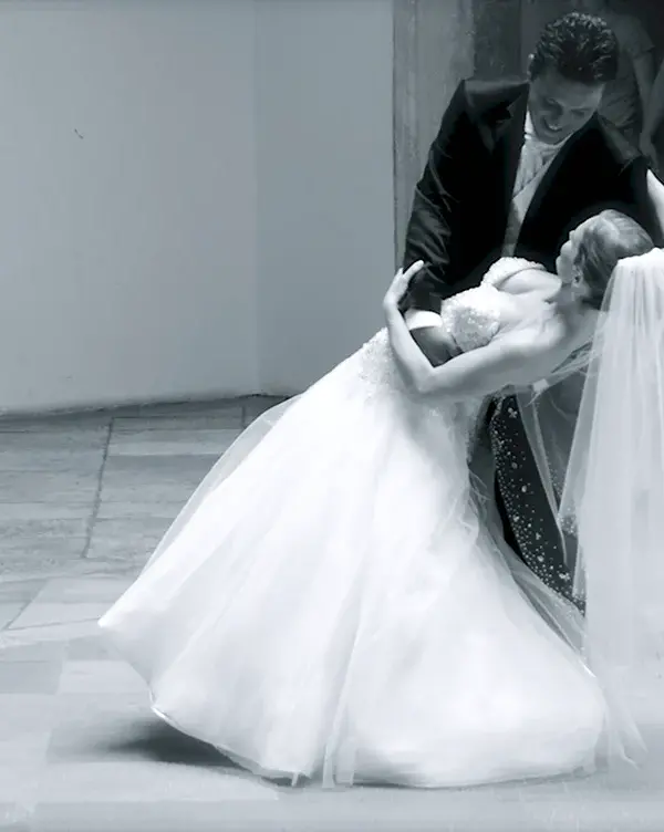 Платье для свадебного танца